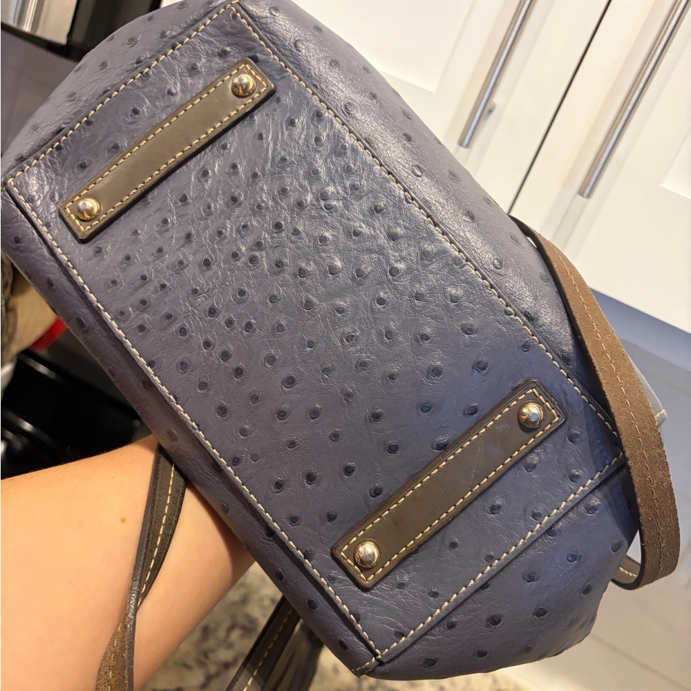 RARE Dooney & Bourke Maxine Tote Ostrich Embossed Leather Soy Blue Zip Tote - Picture 5 of 7